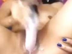 Slim webcam Latina destroys her pussy with a dildo