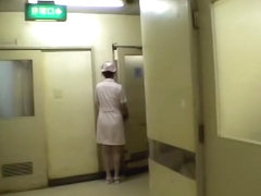 Sweet Jap nurse gets some oral fun in Japanese sex video