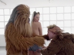 Spanish slut Yuno Love gets fucked by Chewbacca, Yoda and an ewok