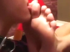 Foot slave girl suck mistress toes and eat dirt from toenail