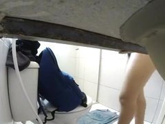 Hairy pussy woman caught by secret hidden camera