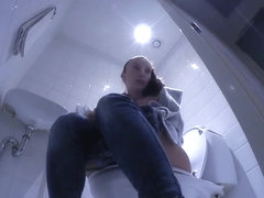Sophia Smith Pee Pissing Toilet Fetish
