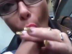 Blowjob in a pubblic bus for two slutty teen