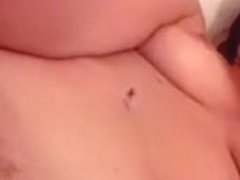 Doxy next door rubs her itchy and wicked looking vagina in bath