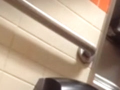 Tres hermosas nalgotas