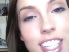 Pretty Face Teen Wants Your Cum