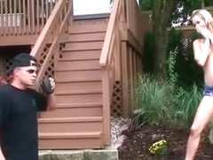 Teen kasia is spreyed in hot weather