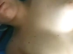 un gros gode et une ejac dans la bouche