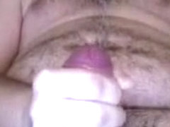 HAIRY CUB CHEST CUMSHOT