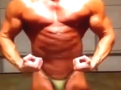 Muscle Daddy, Steve Shelton! Hot man in tiny posing trunks! Green is so hot