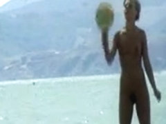 Beach Voyeur