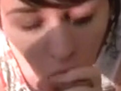 Cute Teen Gives Good Blow - date me on
