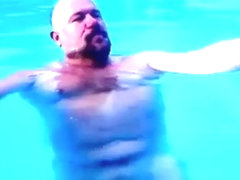 Moving to Katy Perry naked in pool