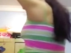 pakistani wife in dubai dancing