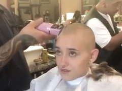 Alyssa headshave