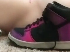 Fucking Womens Nike Free and Cumming on Nike Dunks