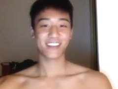 Korean webcam playing dildo