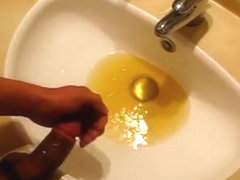 Messy play in bathroom Part I