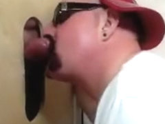 Gloryhole Newbie Cums To Feed