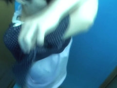 Japan girl changing bra to the bikini on voyeur camera shp36