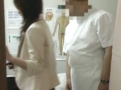 Japanese massaged and required to stretched nub on spy cam