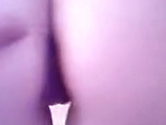 Un jeune informaticien encule une copine super chaude