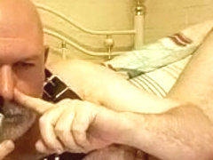 10 minutes sniffing poppers