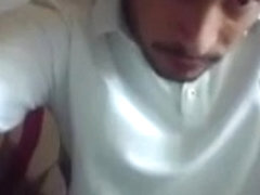 34yo Str8 Italian Man With Big Cock,Bubble Big Ass On Cam