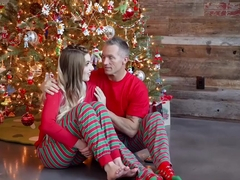 Niki Snow gets a pounding for Christmas from her daddy