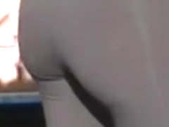 Street candid closeup of the amateur ass in tight pants 04e