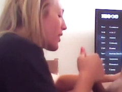 Blonde Pleases Her Horny Boyfriend