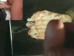 DadsPorn - 10 cum loads on my feet challenge (4/10)