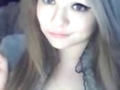 Girl cute show cam on ihukup.com_(n