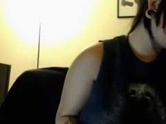 beautiful slut masturbation on cam with her ??�??�dildo