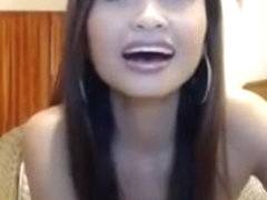 Big Brunett Bernadette In Sunny L