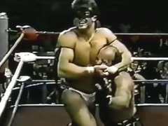 Tom Zenk sexy wrestling match