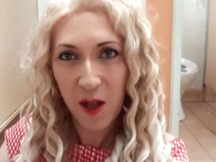 Crossdresser themidnightminx public playsuit fun