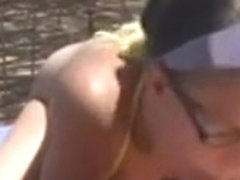 Beachblowjob