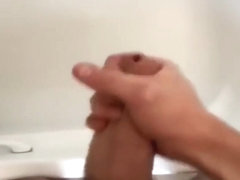 U.K. guy wanks in bathroom