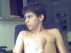 Cute Twink Shoots A Load In Own Face