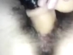 Bitch toying her muff in amateur dildo video clip