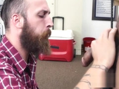 Big bearded cracker needs job
