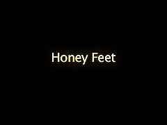 Honey Feet for Real Foot Fetish