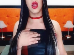 Big Cock Tranny Babe Jerking Off On Cam