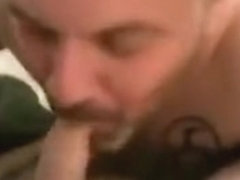 Engulf knob and take up with the tongue rubber boots