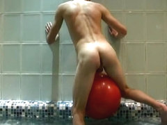 Vintage Vid - Kyrill In Sauna