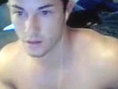 Hot Guy Suck On Cam