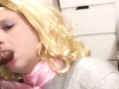 sissy crossdresser annette sucks banged and facialed