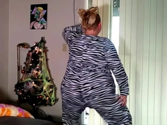 BBW STRIPTEASE, DADDYS GIRL LOVES ONSIES