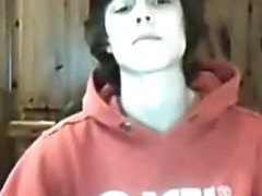 Twink jerking off showing booty on webcam